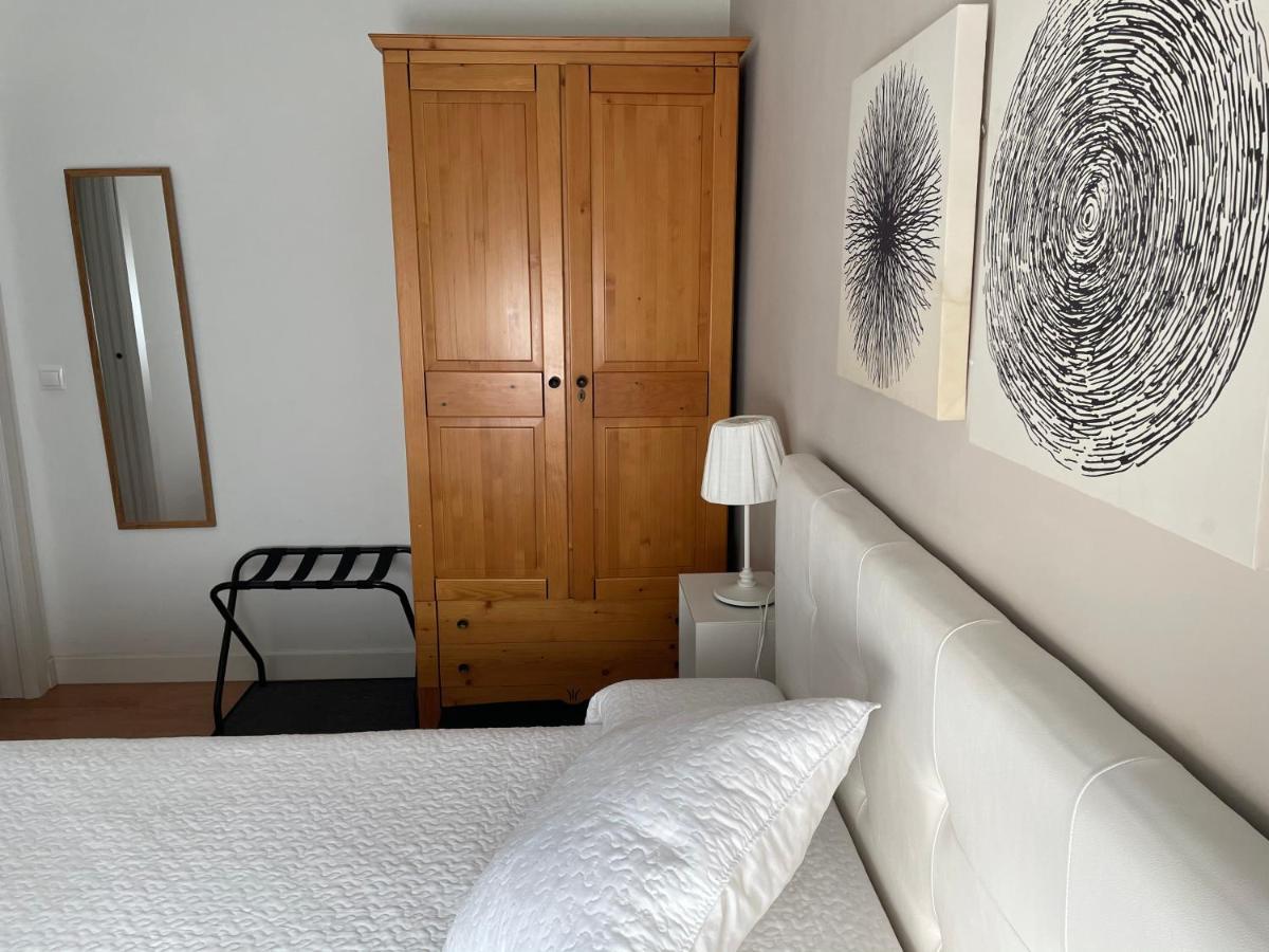 Apartamento La Mezquita-Catedral Кордоба Екстериор снимка